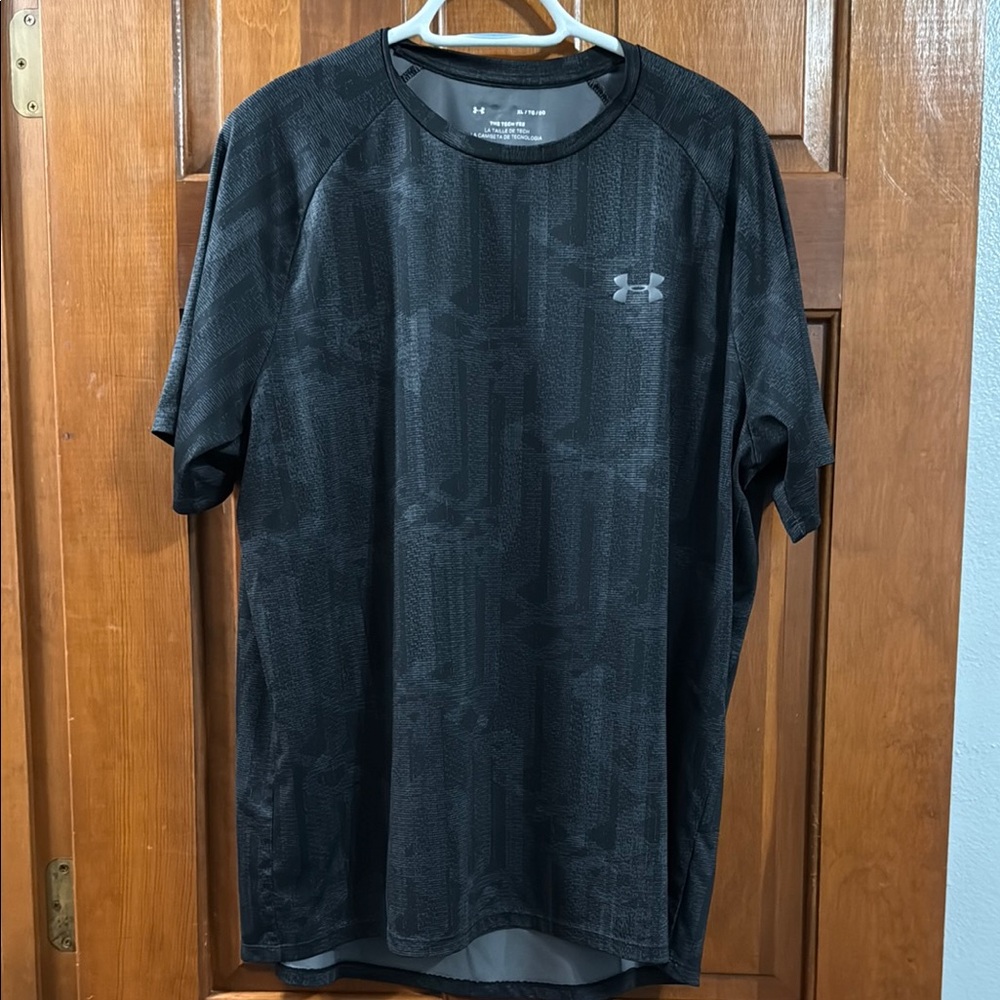 Under Armour Men's Charcoal Graphic Tee